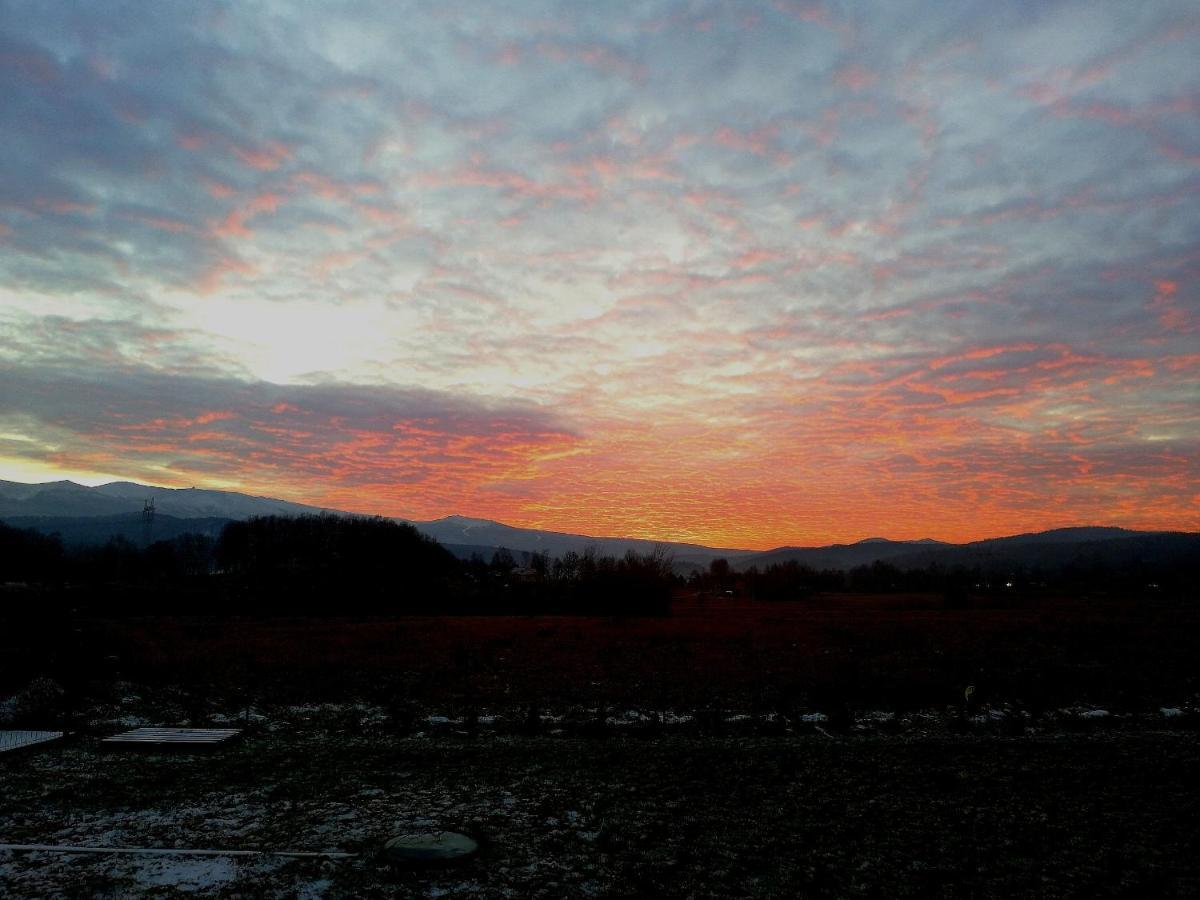 Pokoje Goscinne Karkonosze Wojcieszyce Buitenkant foto